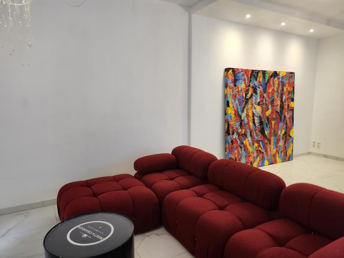 Maison Face A L'Abbaye D'Hautvillers - 2 Bedrooms 2 Bathrooms, Parking מראה חיצוני תמונה