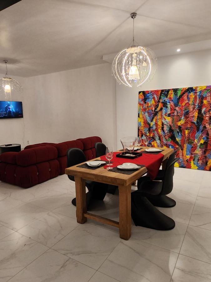 Maison Face A L'Abbaye D'Hautvillers - 2 Bedrooms 2 Bathrooms, Parking מראה חיצוני תמונה