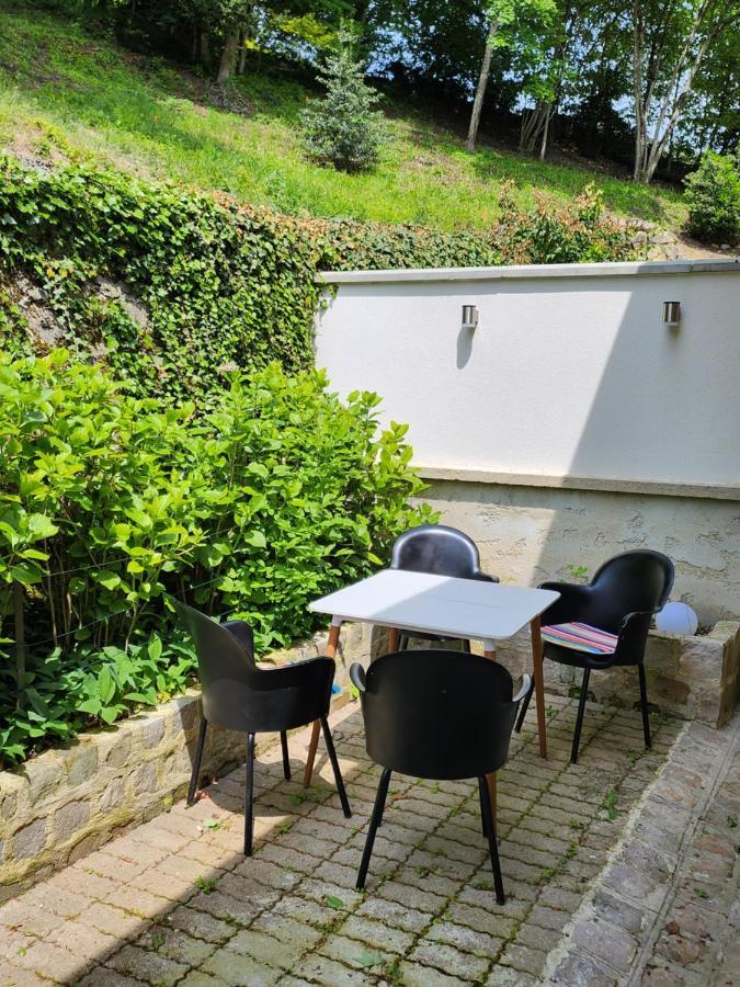 Maison Face A L'Abbaye D'Hautvillers - 2 Bedrooms 2 Bathrooms, Parking מראה חיצוני תמונה